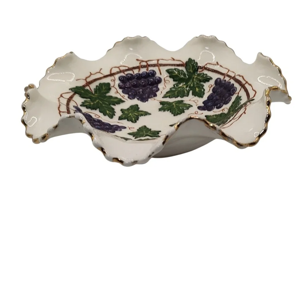 Hand Painted Bowl Raised Grapes Scalloped Leaf Vines Candy Dish Signed‎ SEE